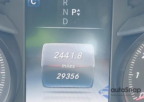 2017 Mercedes-Benz C 300 4Matic/Luxury 4Matic/Sport 4Matic z USA, uszkodzony, nr VIN 55SWF4KB1HU183192